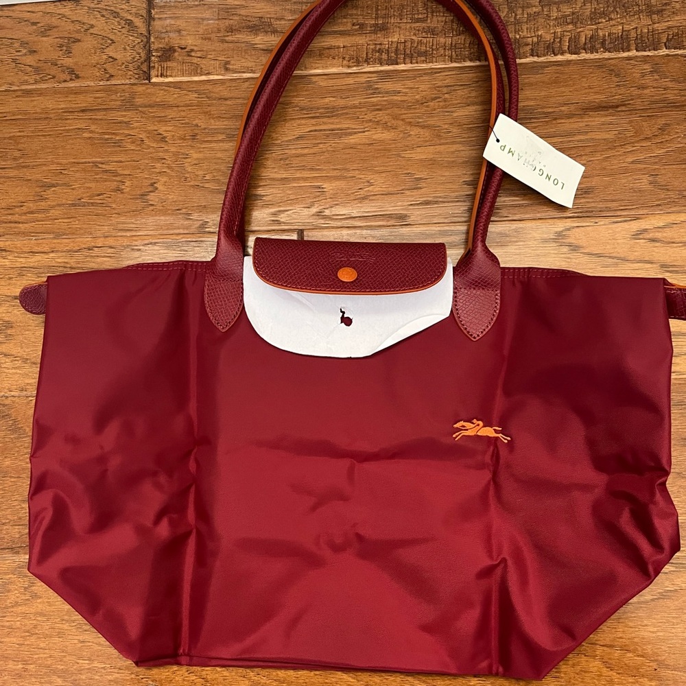 NWT - Longchamp Le Pliage Club large shoulder tote in garnet red.